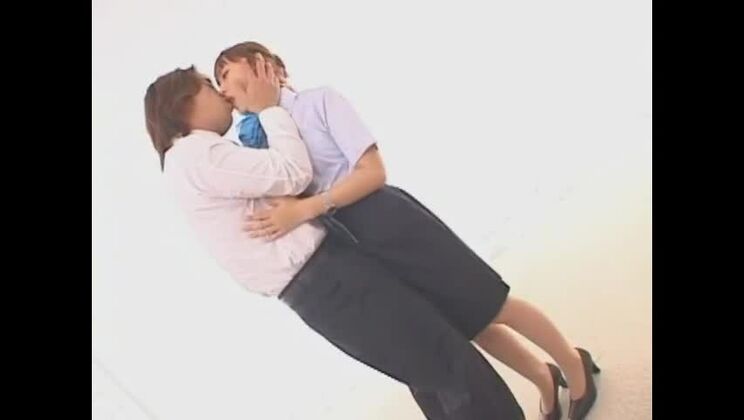 Natsumi Yoshioka, la japonaise tentante