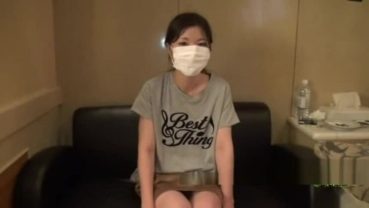 femme asiatique élégante