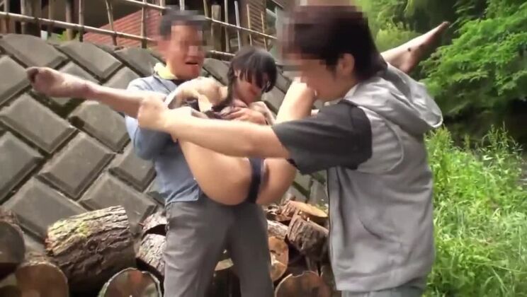 La sexy asiatique Ichigo Aoi dans une vidéo porno hardcore