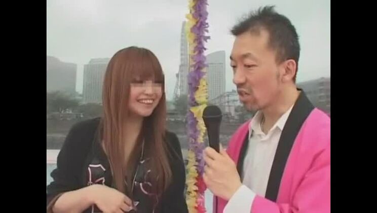 Jolie pute japonaise dans un casting X charmant