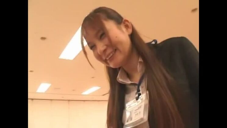 Vidéo pornographique publique mettant en scène Kira Okamoto et Tsukasa Minami