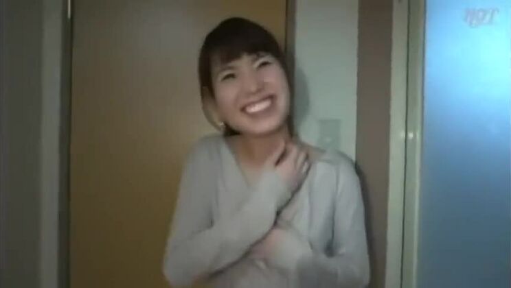 Salope japonaise juteuse