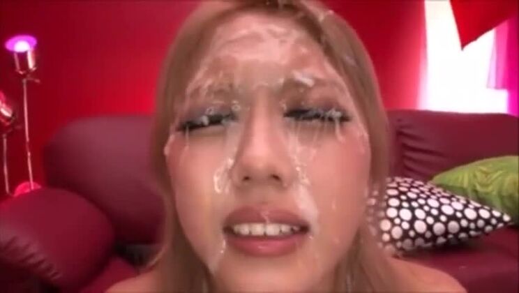 Incroyable salope blonde japonaise dans une vidéo de sexe hardcore