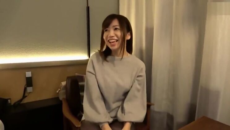 tentatrice japonaise aux formes généreuses