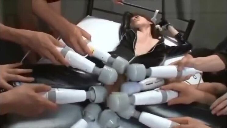 Cette délicieuse tarte orientale est amoureuse du bukkake