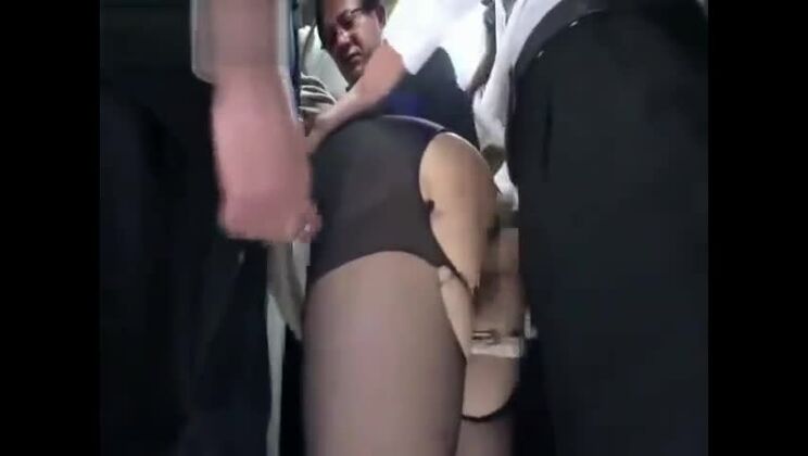 Ambrosiale orientale mariée en lieu public