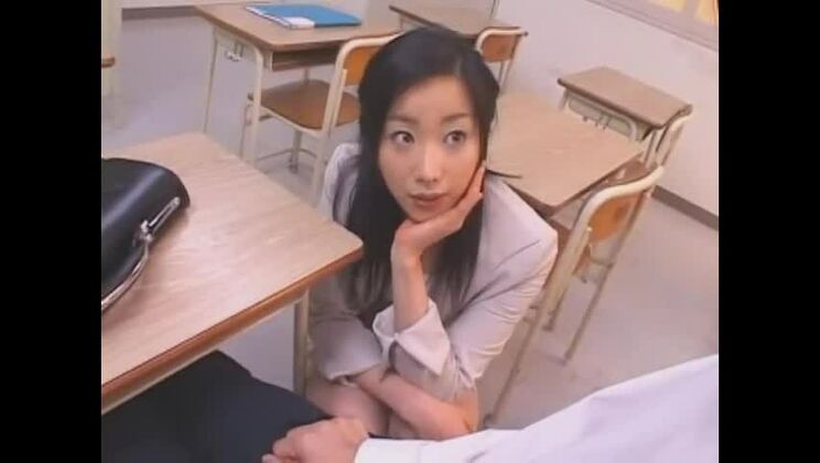 Jun Kiyomi, la Japonaise sexy