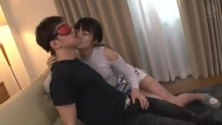 Divine Japonaise coquine