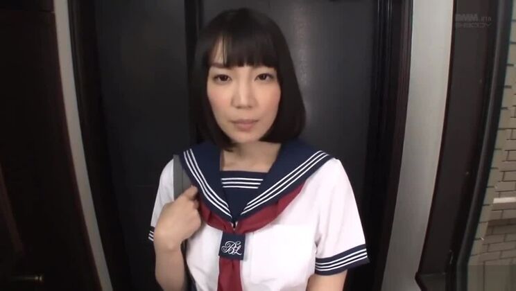 Pang asiatique juteux dans une véritable performance hardcore