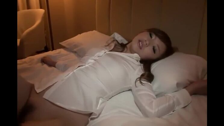 fille orientale taquine