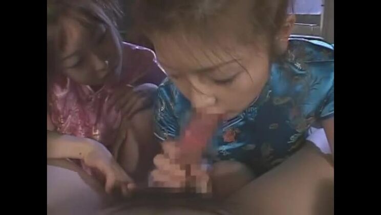 Magnifique mannequin japonaise dans des scènes de sexe à trois et d'éjaculations incroyables (clip JAV)