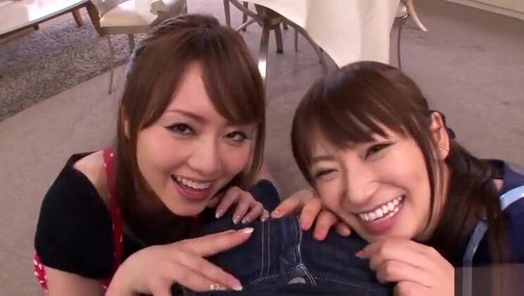 Vidéo porno à trois avec Saki Kouzai et Akiho Yoshizawa