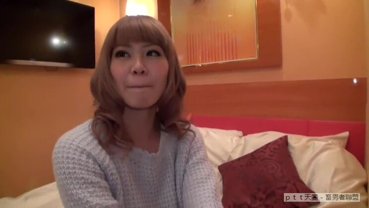 Les premières personnes 344 Ayaka, vendeuse de vêtements de 20 ans