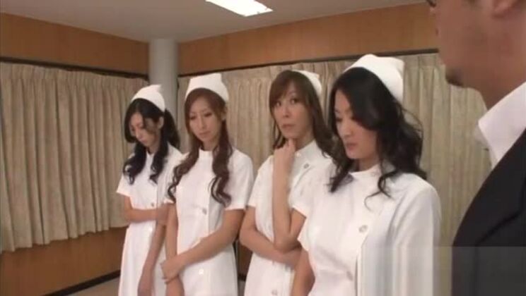 scènes de sexe explicites avec une infirmière japonaise