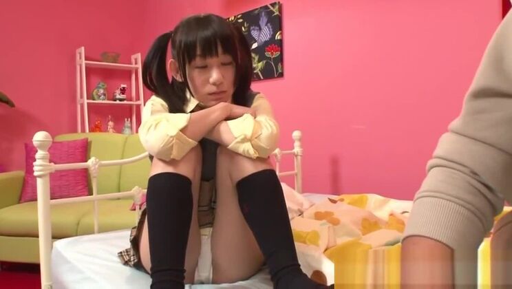 Avaler une asiatique aux gros seins