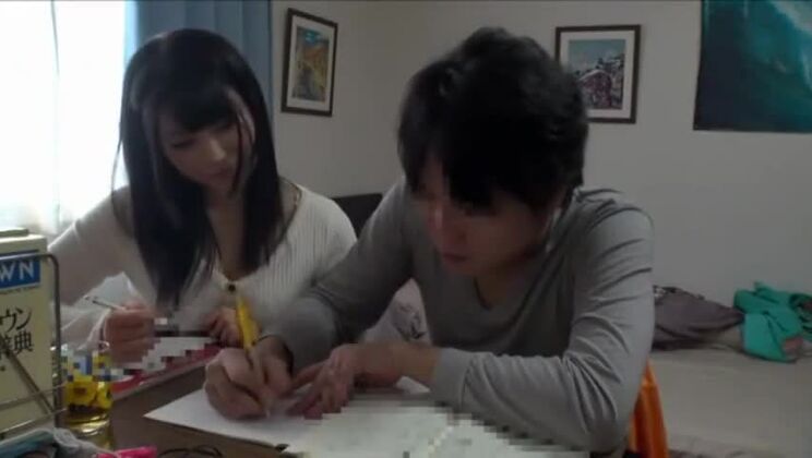 La plus grande salope japonaise dans une vidéo JAV exclusive de squirting incroyable/Shiofuki et de fellation/Fera