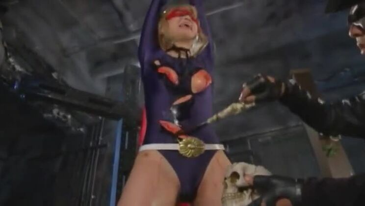 chatouilles à l'héroïne japonaise 10