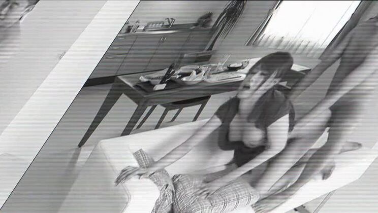 La plus belle Japonaise Akiho Yoshizawa dans le meilleur clip JAV