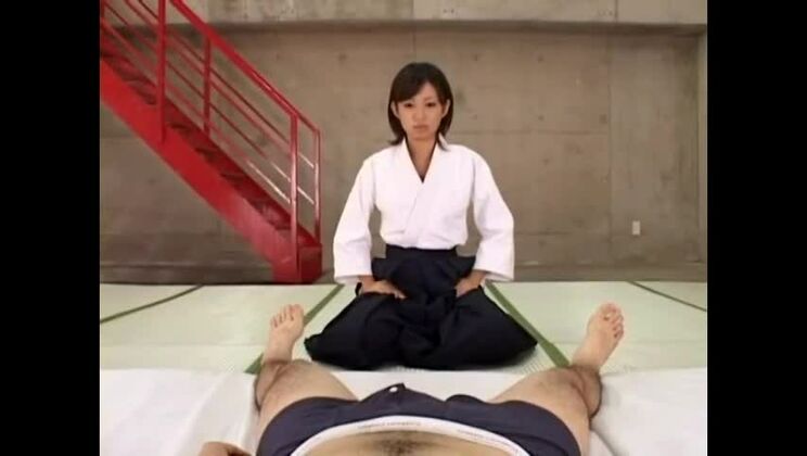 La plus chaude pute japonaise dans une fellation exotique, clip amateur JAV