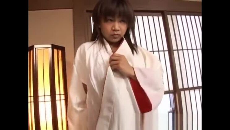 Ami Kitajima, une bombe atomique, baise partie 1