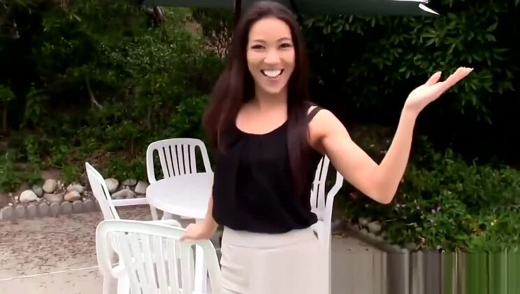 Améliemay myfreecams