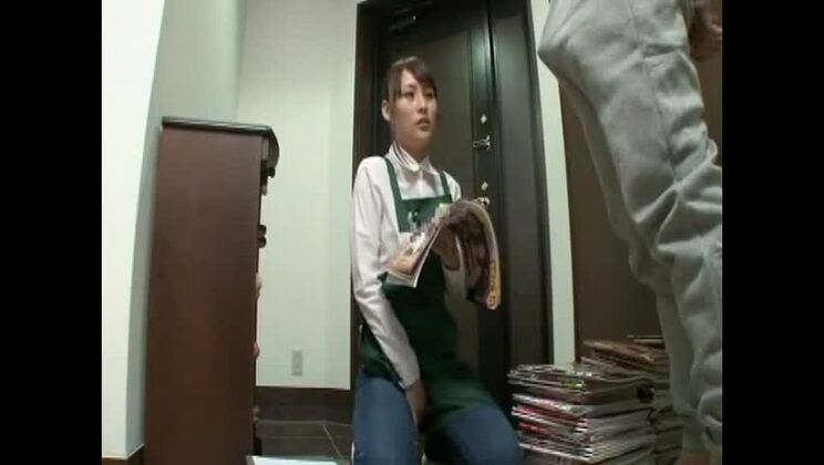 Pute japonaise en chaleur dans un clip JAV incroyable