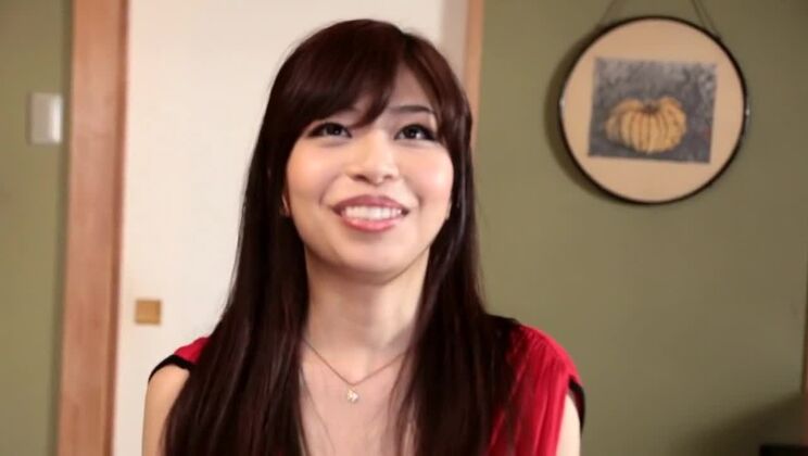 Salope japonaise en chaleur dans la vidéo JAV Hottest Big Tits, Rimming