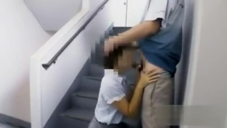 Découvrez une mannequin japonaise dans une scène JAV torride comme dans vos rêves.