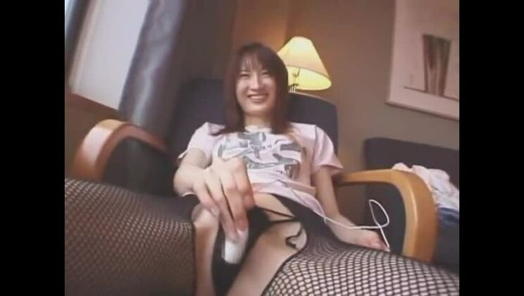 La plus chaude salope japonaise dans une incroyable vidéo amateur fétichiste JAV