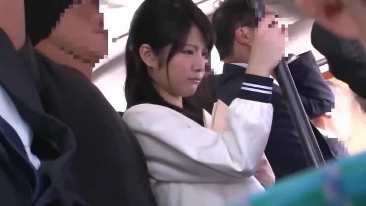 Excellent clip pour adultes, léchage de chatte, la plus belle.