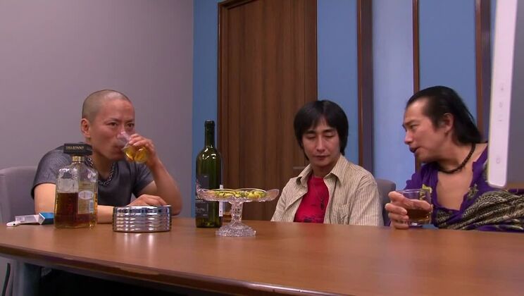 Incroyable jeune Japonaise dans une scène BDSM JAV de Hottest Slave