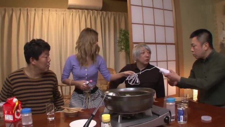 Une Japonaise incroyable dans le tout nouveau film JAV, exclusivement ici.