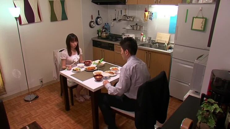 Mannequin japonaise incroyable dans le meilleur clip JAV HD