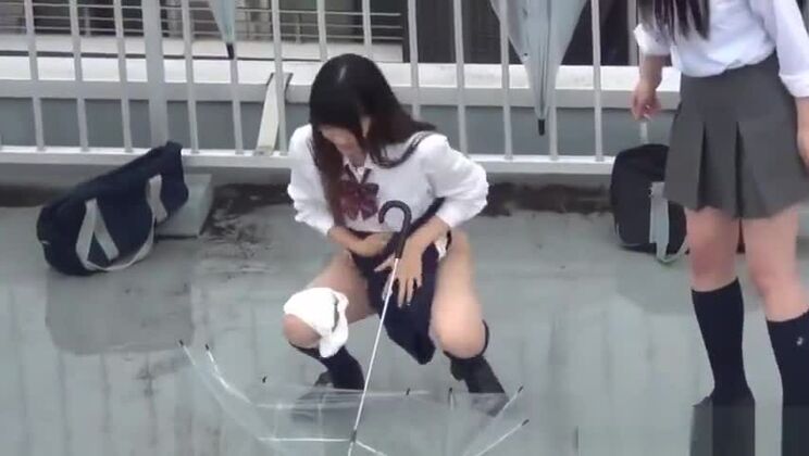 parc d'urine pour adolescents japonais