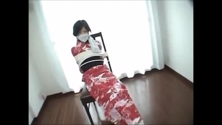 bondage en yukata japonais