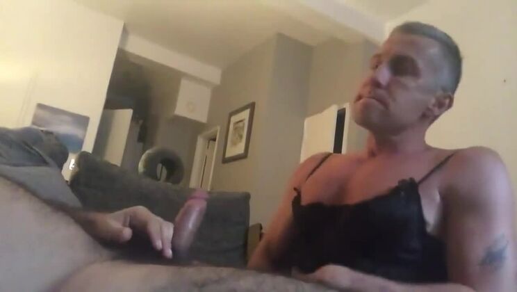 Sous-titres b\ttm brut féminin