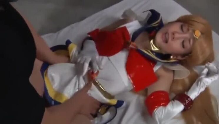Ma puta follada avec le cosplay de Sailor Moon partie 3