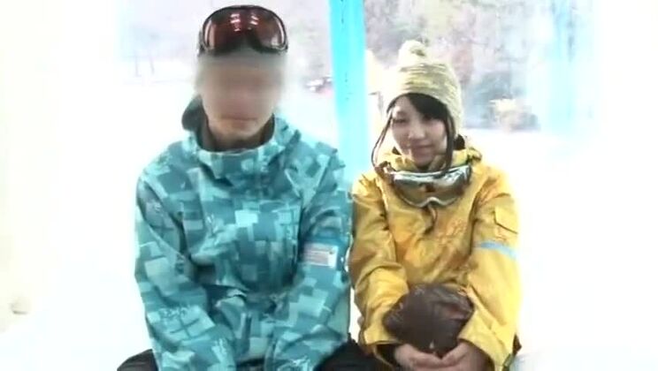 La toute nouvelle mannequin japonaise jamais vue dans le monde du X japonais.