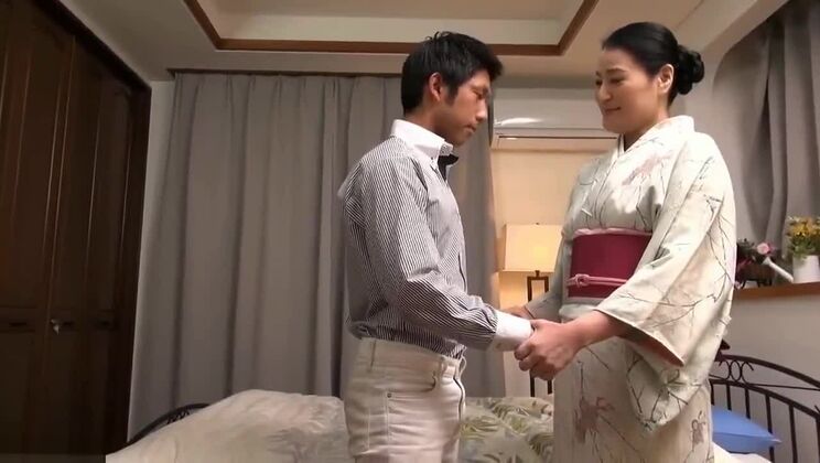 Meilleure Japonaise dans un clip JAV unique de Horny Anal/Anaru et Blowjob/Fera