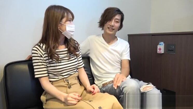 Essayez de repérer une fille japonaise dans la dernière vidéo JAV, vérifiez-la