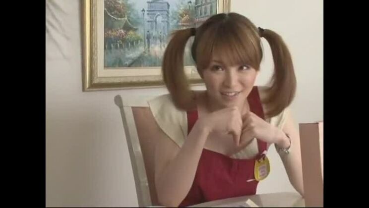 Miku Ohashi, une Japonaise exotique, dans une scène JAV POV excitante