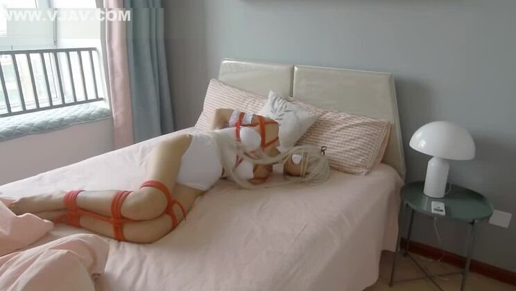 Cosplay chinois bondage