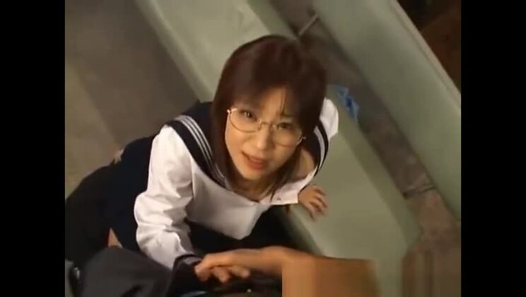 Aimi Sweet, une poupée japonaise sexy, partie 6