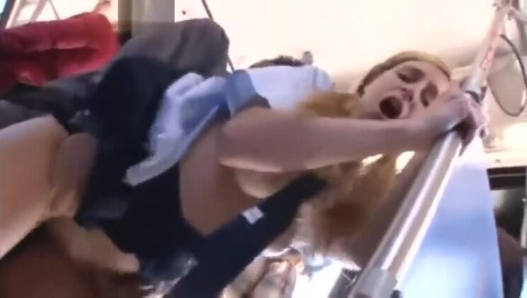 Attouchements dans un bus