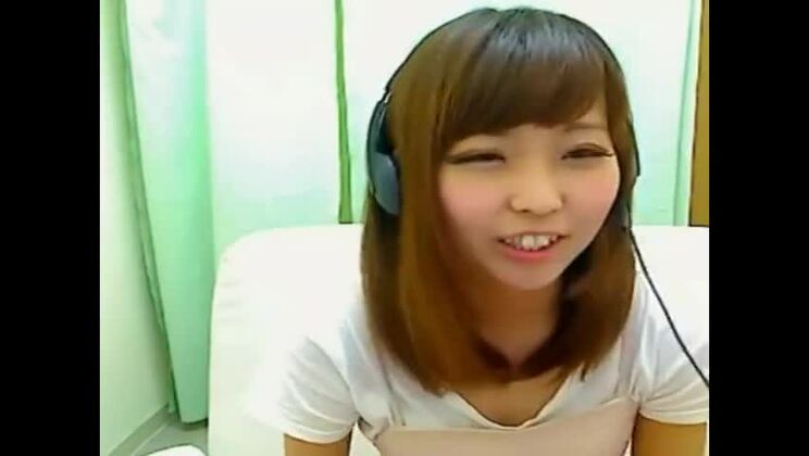 Salope japonaise sauvage dans un film JAV, c'est incroyable