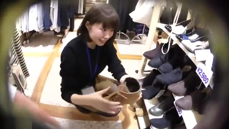 Jeune Japonaise sauvage dans un clip JAV exclusif, à voir absolument !