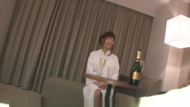 Fourrure japonaise sexy 4