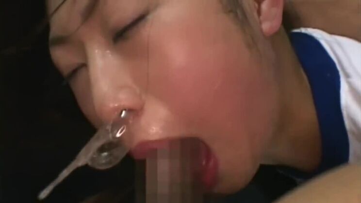 Écolière japonaise Deepthroat 03