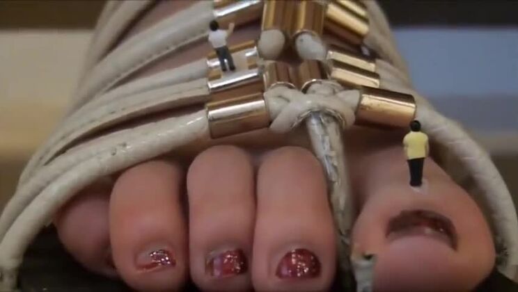 Godzilla !!! (Connotations racistes intentionnelles)