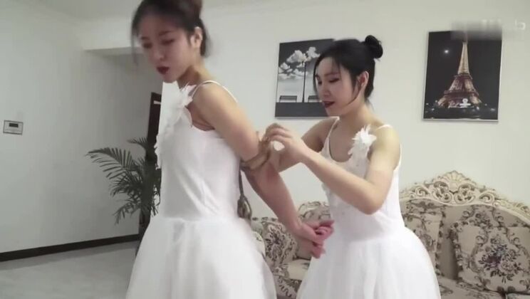 Entraînement de bondage pour danseuses chinoises